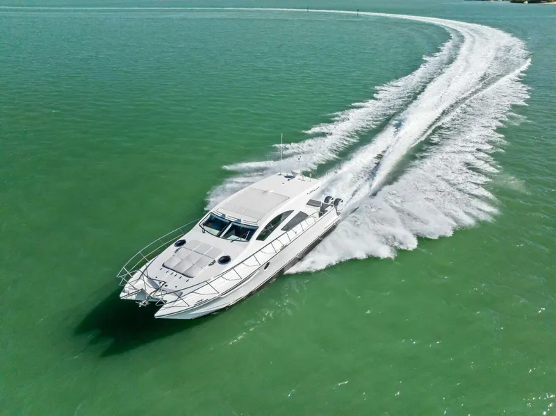 Slide: The Image of 2018 Outboard Express Catamaran 47 - 5995927