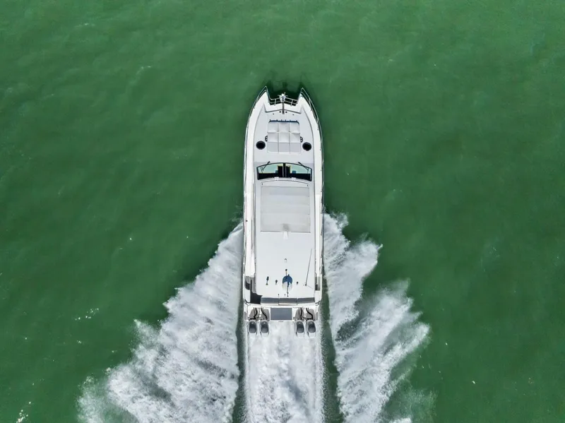 Slide: The Image of 2018 Outboard Express Catamaran 47 - 5995933