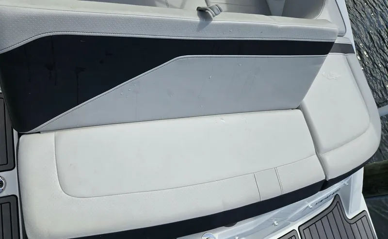 Slide: The Image of Sea Ray SPX 210 OB 2023 - 5995946