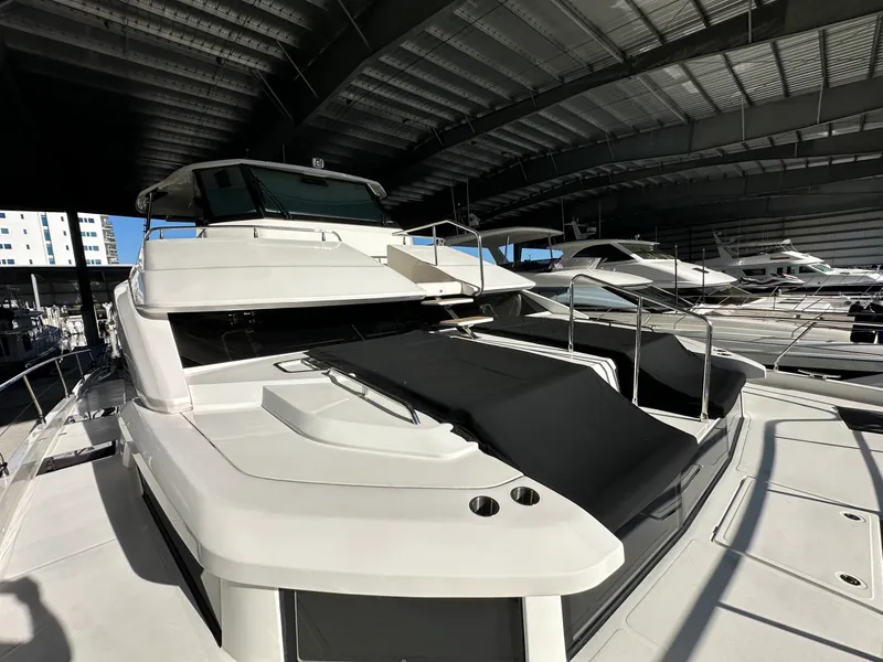 Slide: The Image of Aquila 54 Yacht 2024 - 6049263