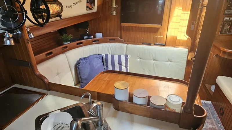 Slide: The Image of Hans Christian 33T 1985 - 6002932