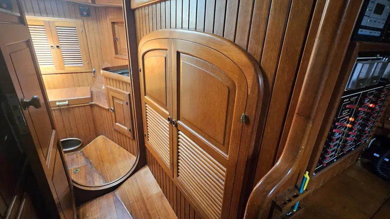 Slide: The Image of Hans Christian 33T 1985 - 6002953