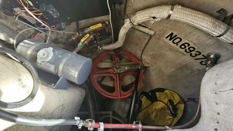 Slide: The Image of Lazarette Storage - 5996306