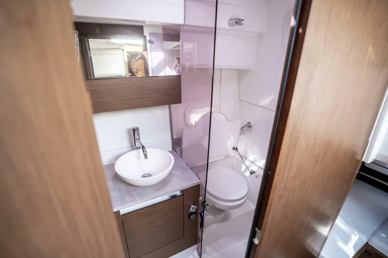 Slide: The Image of Jeanneau Leader 10.5 WA S2 2024 - 5996795