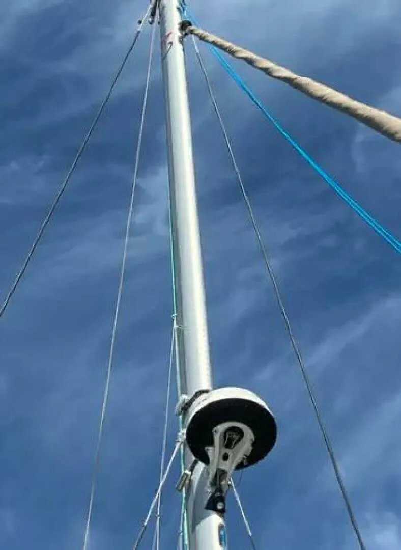 Slide: The Image of Bali 4.2 2023 - 5996932