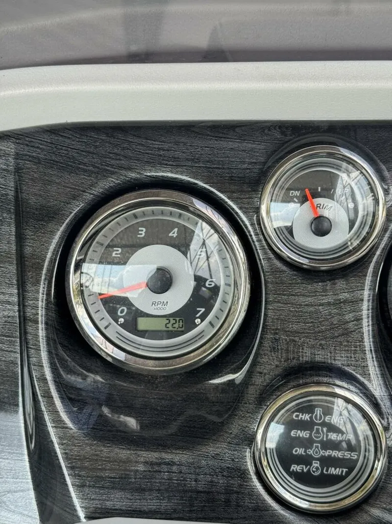 Slide: The Image of Avalon 2485 ENTERTAINER 2021 - 5996882