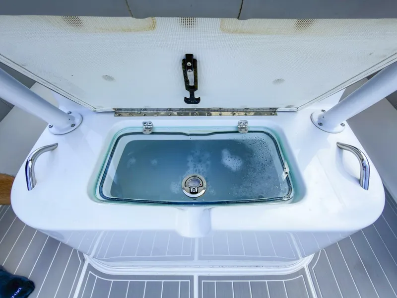 Slide: The Image of Cape Horn Yachts 34 XS 2024 - 5997045