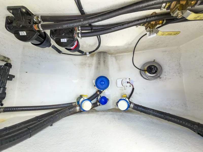 Slide: The Image of Cape Horn Yachts 34 XS 2024 - 5996987