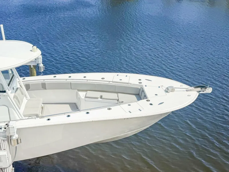 Slide: The Image of Cape Horn Yachts 34 XS 2024 - 5996975