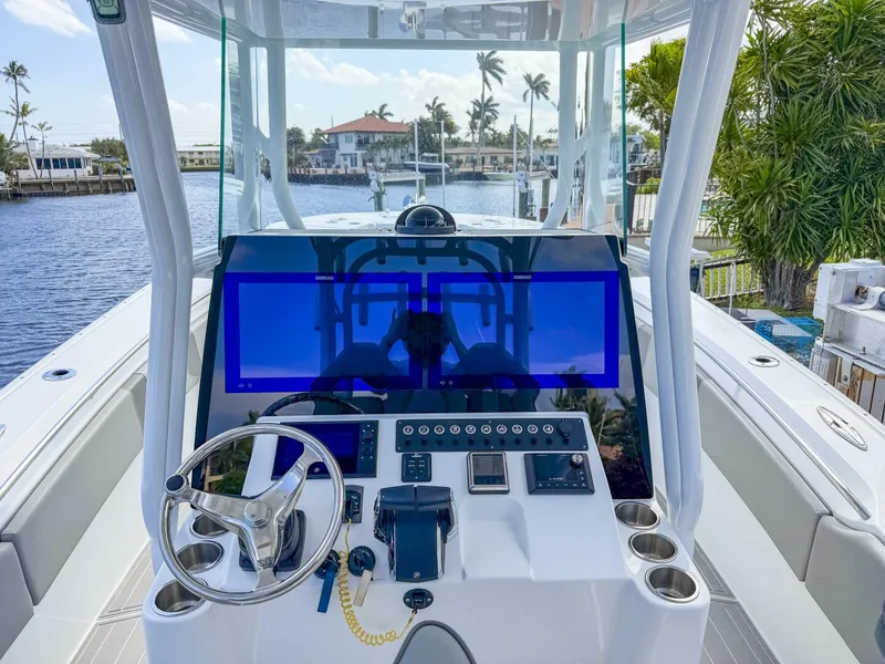 Slide: The Image of Cape Horn Yachts 34 XS 2024 - 5997120