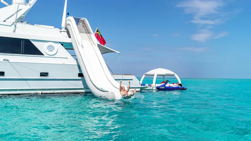 Slide: The Image of Broward Raised Pilothouse 1997 - 5997211