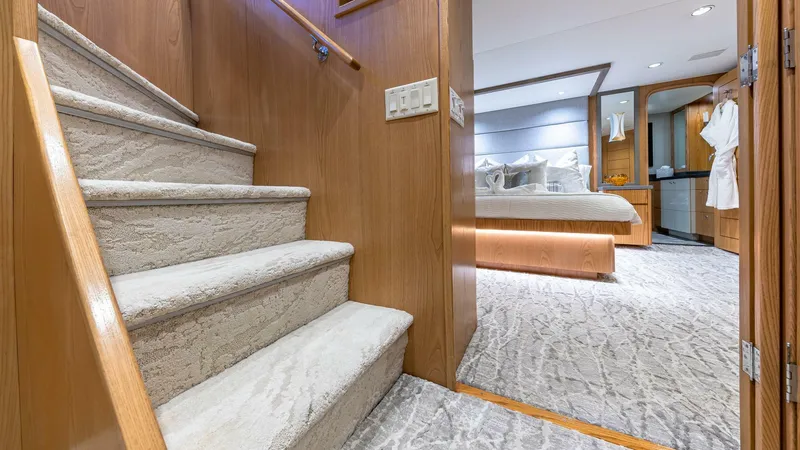 Slide: The Image of Broward Raised Pilothouse 1997 - 5997224