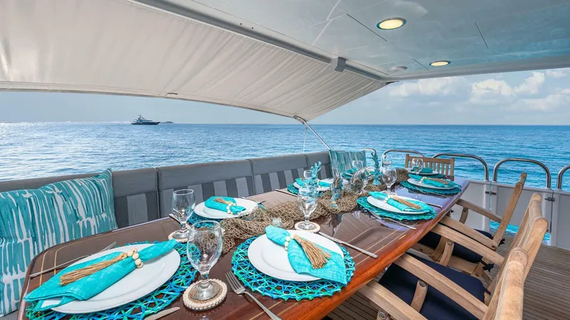 Slide: The Image of Broward Raised Pilothouse 1997 - 5997261