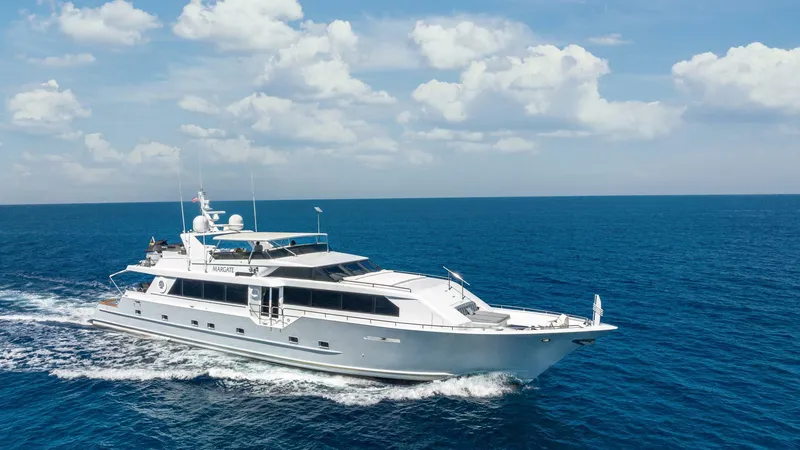 Slide: The Image of Broward Raised Pilothouse 1997 - 5997200