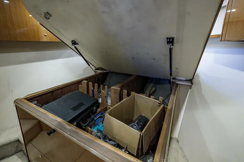 Slide: The Image of Viking 48 - Fish On 2003 Viking 48 Convertible - Fish On - 5997486