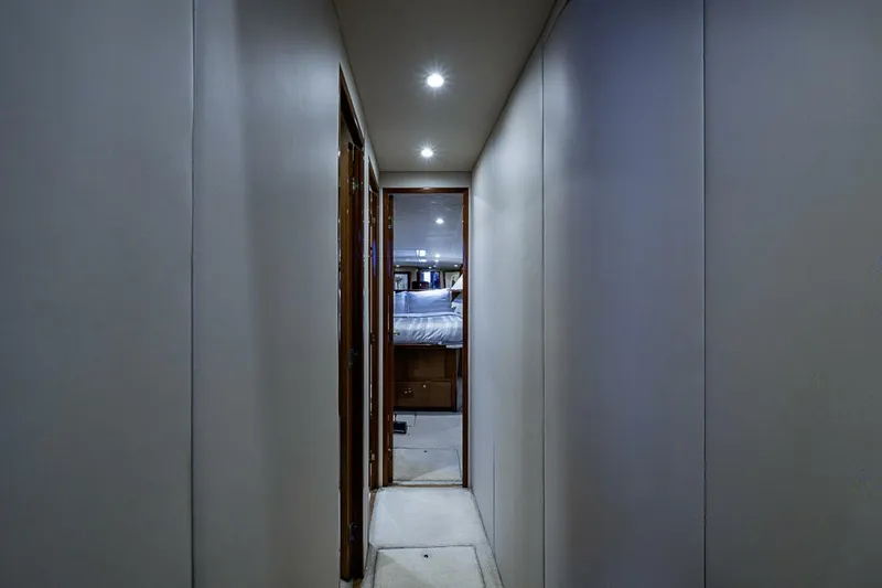 Slide: The Image of Viking 48 - Fish On 2003 Viking 48 Convertible - Fish On - 5997490