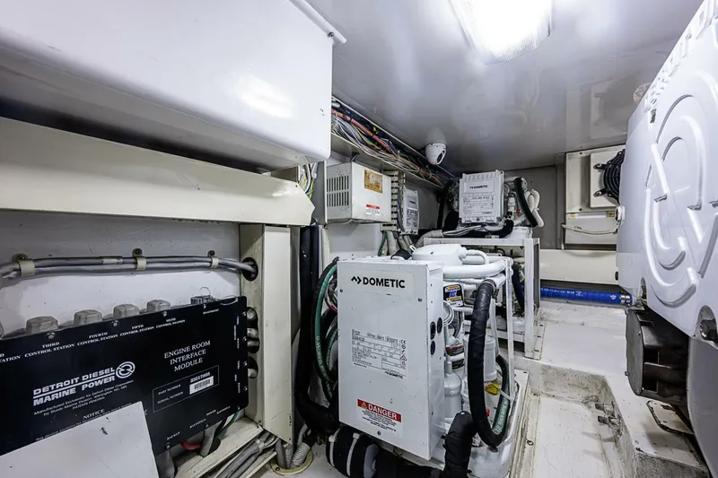 Slide: The Image of Viking 48 - Fish On 2003 Viking 48 Convertible - Fish On - 5997494