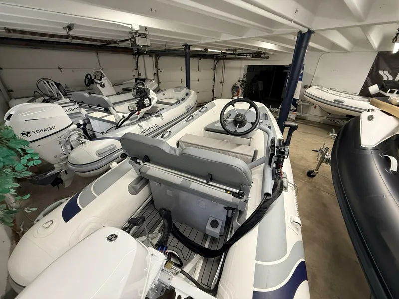 Slide: The Image of Highfield Classic 310 2021 - 5997547