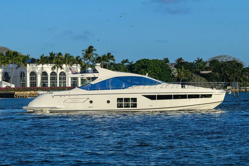 Slide: The Image of Azimut S7 2019 - 5997623