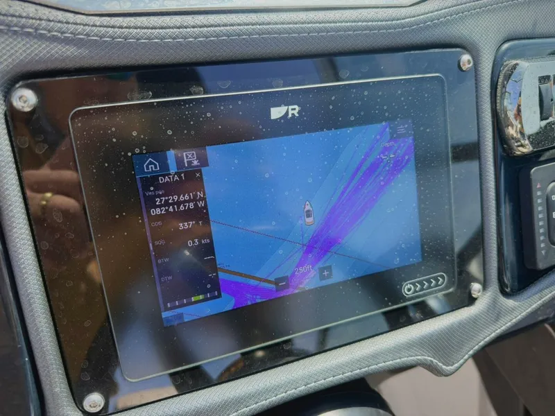 Slide: The Image of 2020 Monterey 29 305SSD - 5997820