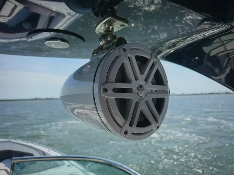 Slide: The Image of 2020 Monterey 29 305SSD - 5997815