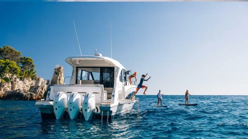 Slide: The Image of Beneteau Antares 12 Coupe 2026 - 5997957