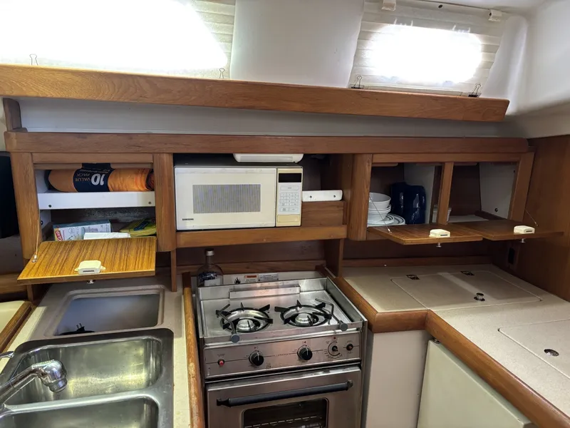 Slide: The Image of Catalina 350 2003 - 6002675