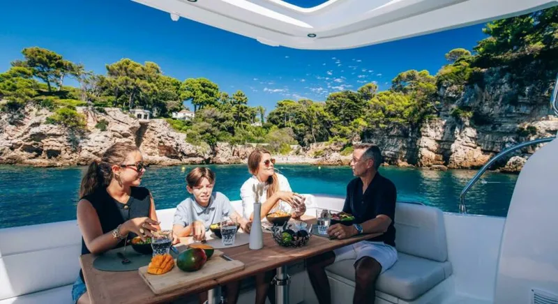 Slide: The Image of Beneteau Antares 12 Coupe 2026 - 5998263