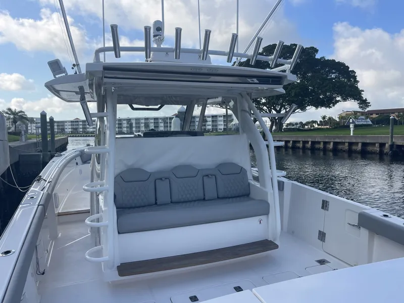 Slide: The Image of Pursuit 40 2017 - 5998342