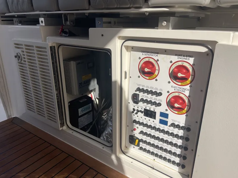 Slide: The Image of Pursuit 40 2017 - 5998367