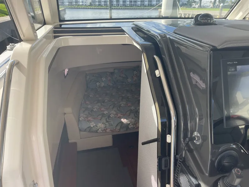 Slide: The Image of Pursuit S 408 Sport 2017 - 5998357