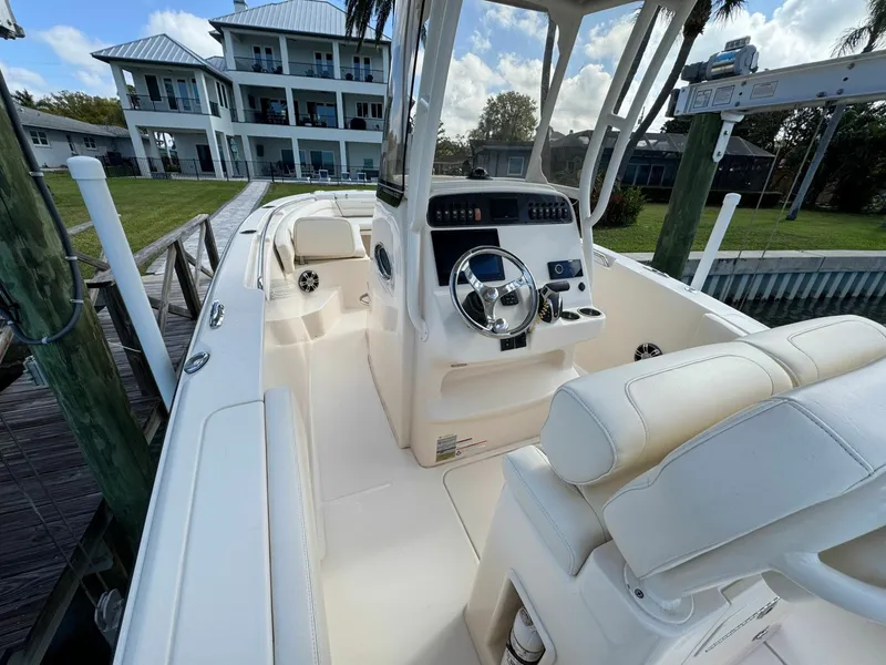 Slide: The Image of Grady-White Fisherman 236 2023 - 5998480