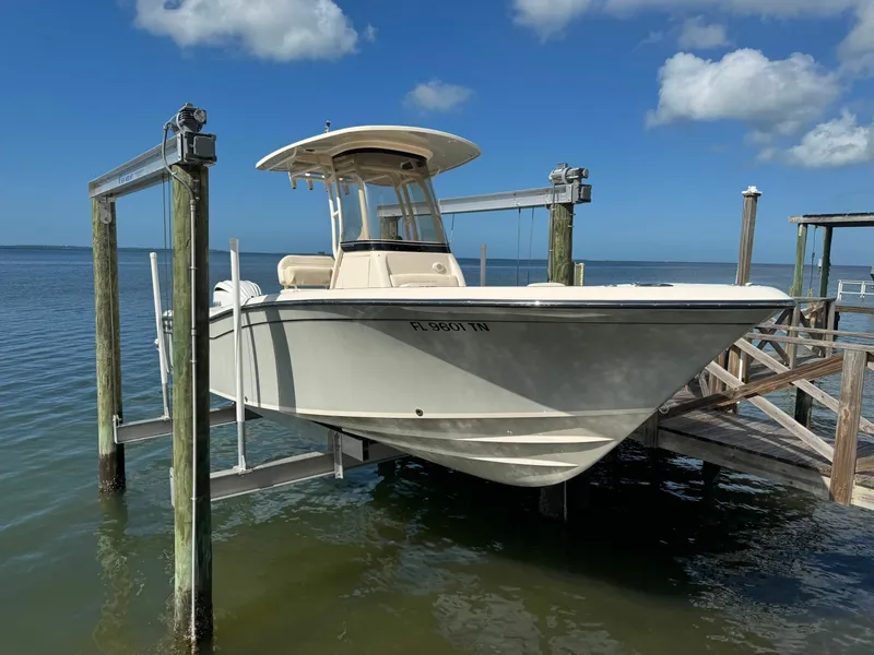 Slide: The Image of Grady-White Fisherman 236 2023 - 5998498