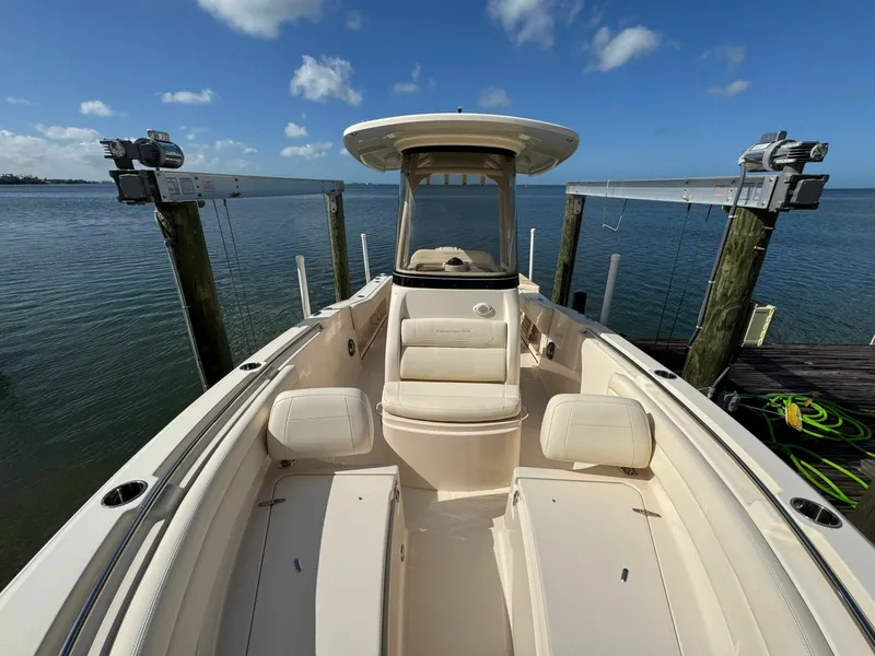 Slide: The Image of Grady-White Fisherman 236 2023 - 5998492