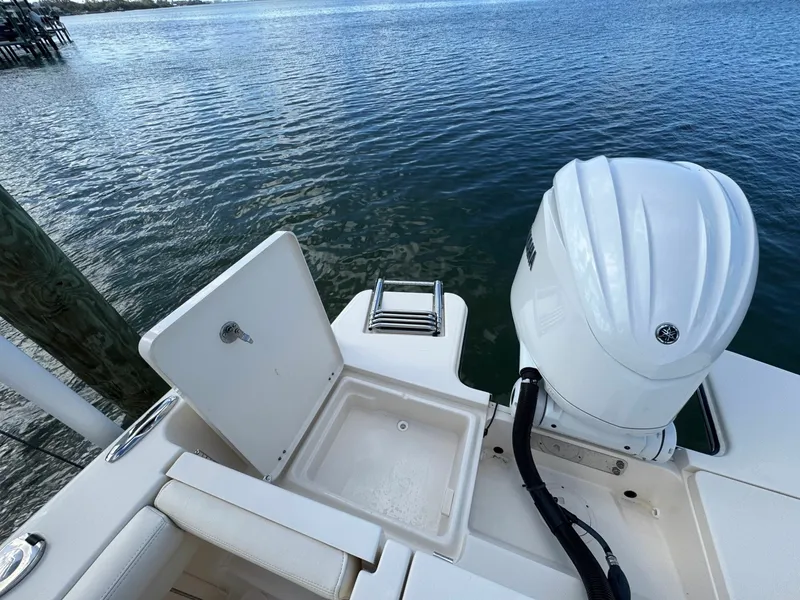 Slide: The Image of Grady-White Fisherman 236 2023 - 5998466