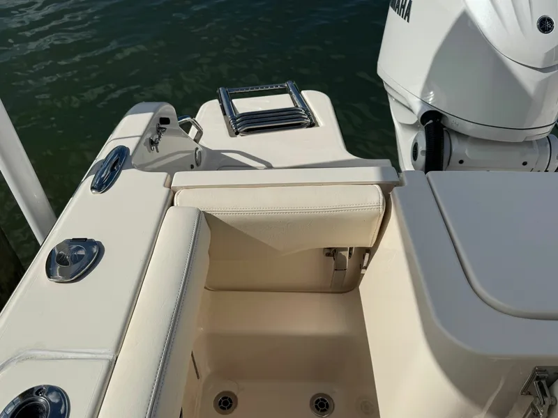 Slide: The Image of Grady-White Fisherman 236 2023 - 5998469