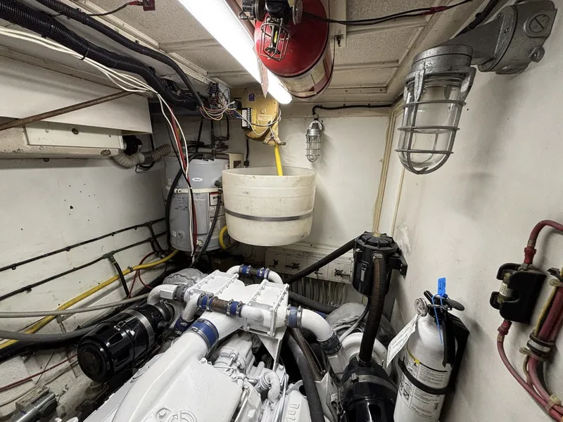 Slide: The Image of Hatteras Motor Yacht 1979 - 5998607