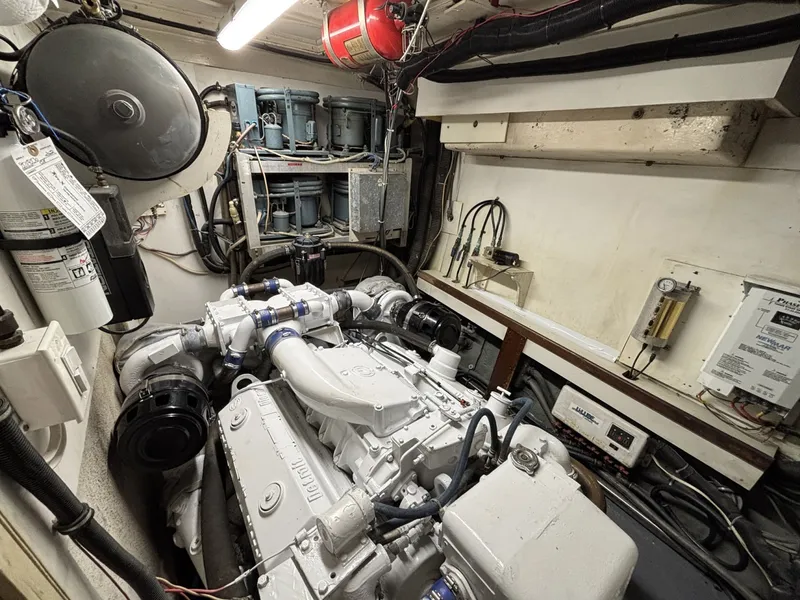 Slide: The Image of Hatteras Motor Yacht 1979 - 5998608