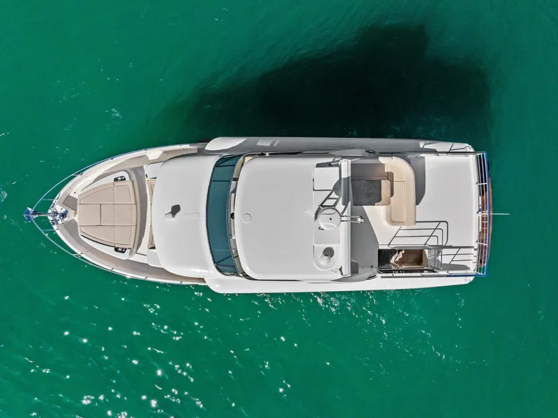 Slide: The Image of Absolute 52 Navetta 2019 - 5999909
