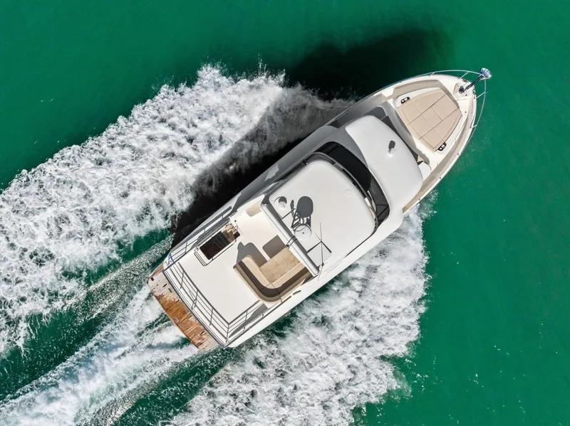 Slide: The Image of Absolute 52 Navetta 2019 - 5999923