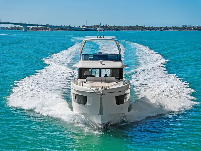 Slide: The Image of Absolute 52 Navetta 2019 - 5999924