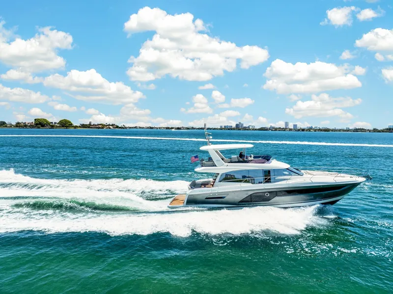 Slide: The Image of Prestige 590 2023 - 6054036