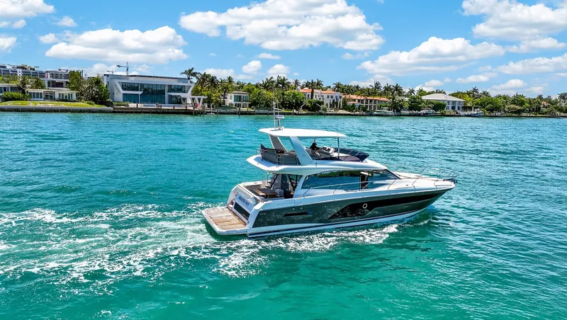 Slide: The Image of Prestige 590 2023 - 6054038