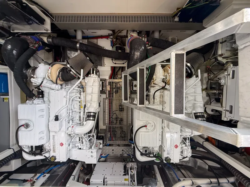 Slide: The Image of Prestige 590 2023 - 6054050