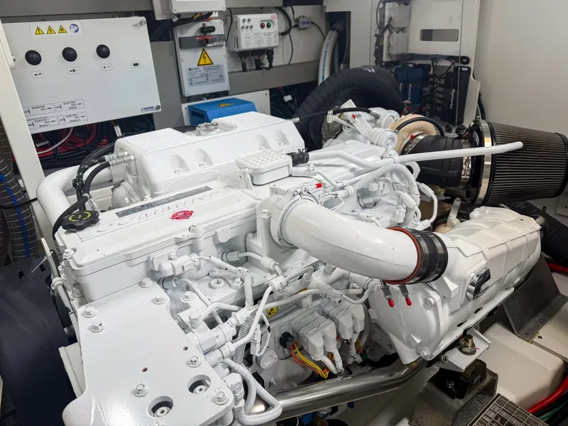 Slide: The Image of Prestige 590 2023 - 6054053