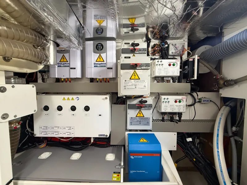 Slide: The Image of Prestige 590 2023 - 6054056