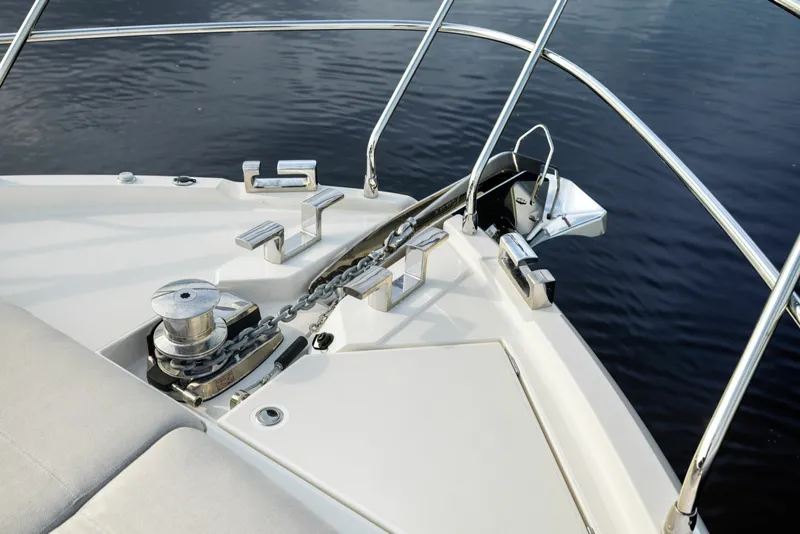 Slide: The Image of Absolute Navetta 64 2024 - 6000310