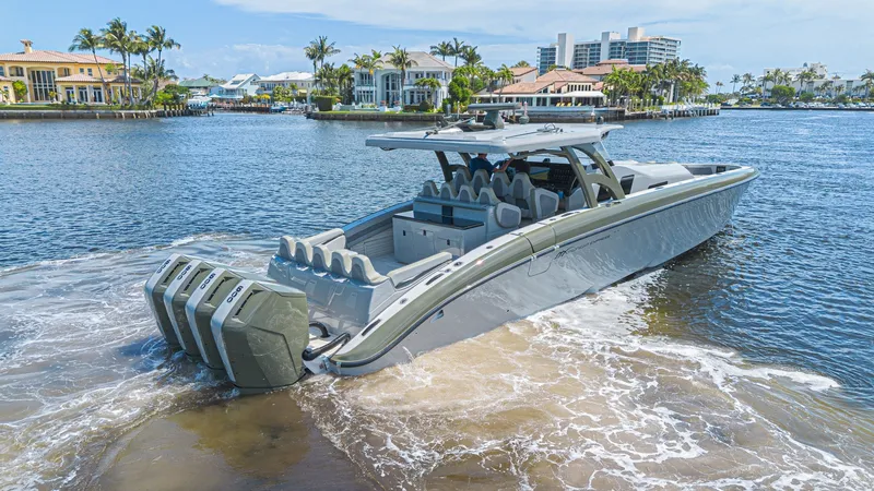 The Image of Midnight Express 52 Vitesse 2025 - 6055361