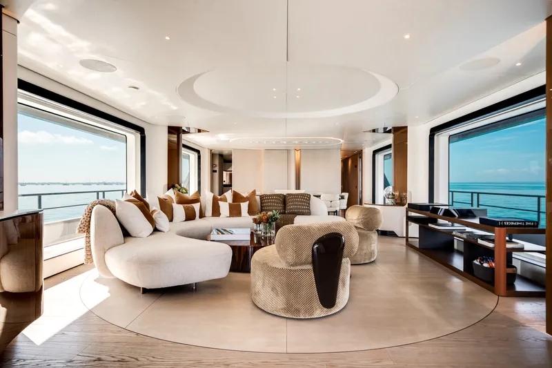 Slide: The Image of Azimut 36 METER 2024 - 6000647