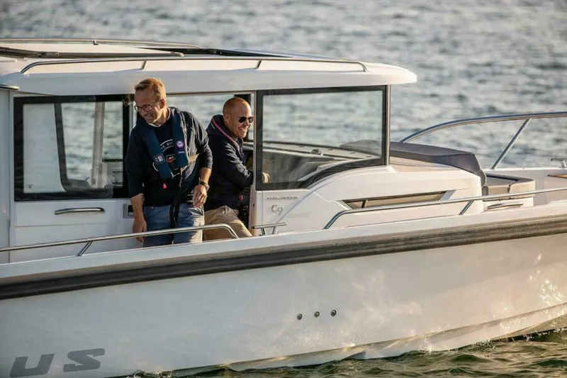 Slide: The Image of Nimbus Commuter 9 2026 - 6001265